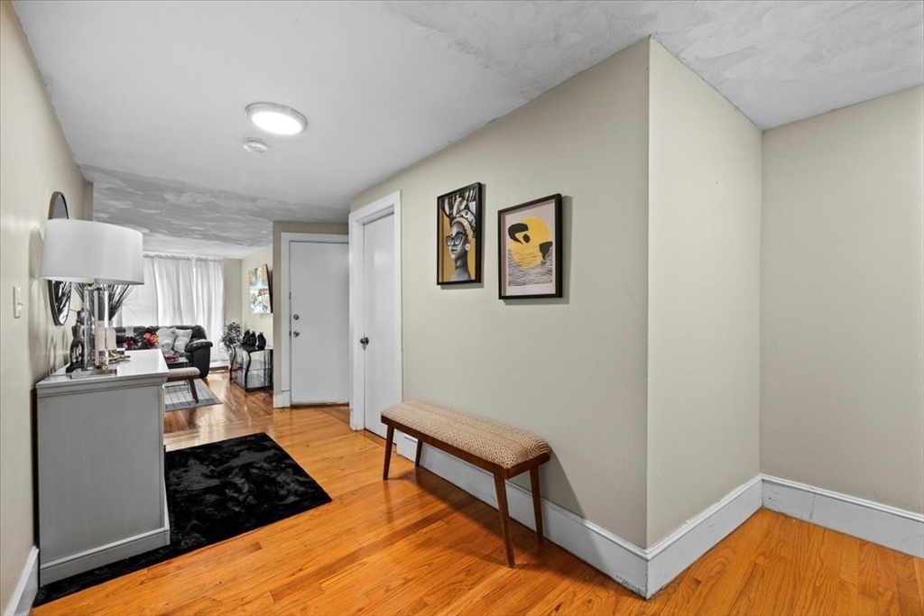 39 Johnston Road Boston, MA 02124 - Photo 6 of 42 Gallery Image 6
