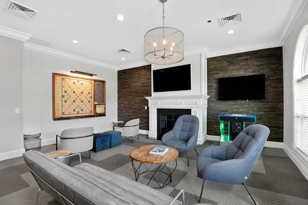 $3,155 | 1155 Museum Boulevard, Unit 10515, Vernon Hills, IL 60061