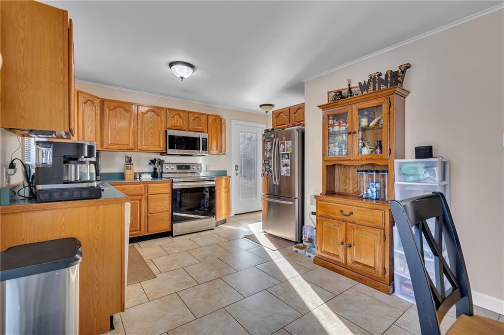 1853 Barclay Hill Road Beaver, PA 15009 - Photo 9 of 21 Gallery Image 9