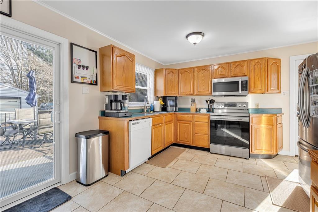 1853 Barclay Hill Road Beaver, PA 15009 - Photo 10 of 21 Gallery Image 10