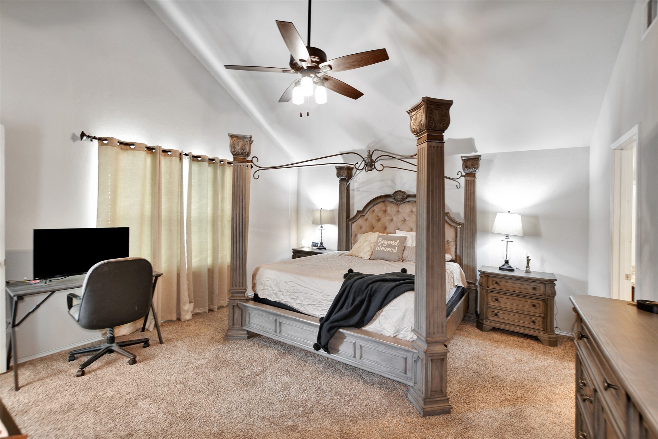 1022 Rancho Grande Drive Channelview, TX 77530 - Photo 23 of 36 a living room with furniture