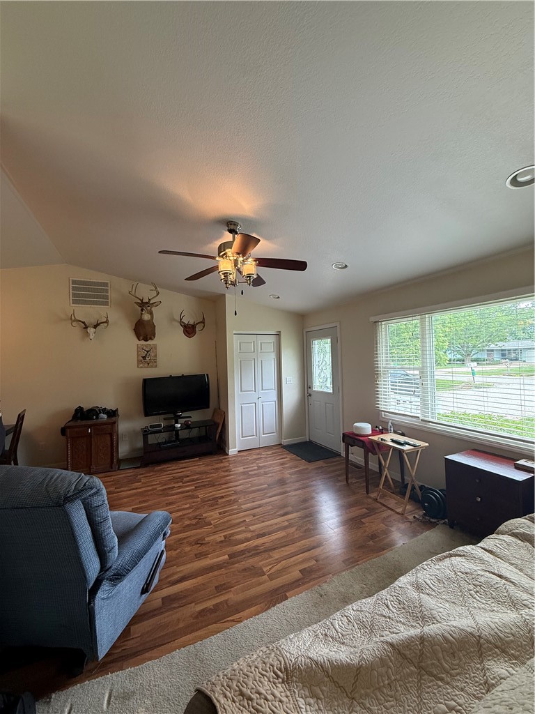 5675 Peyton Drive Decatur, IL 62521 - Photo 5 of 13