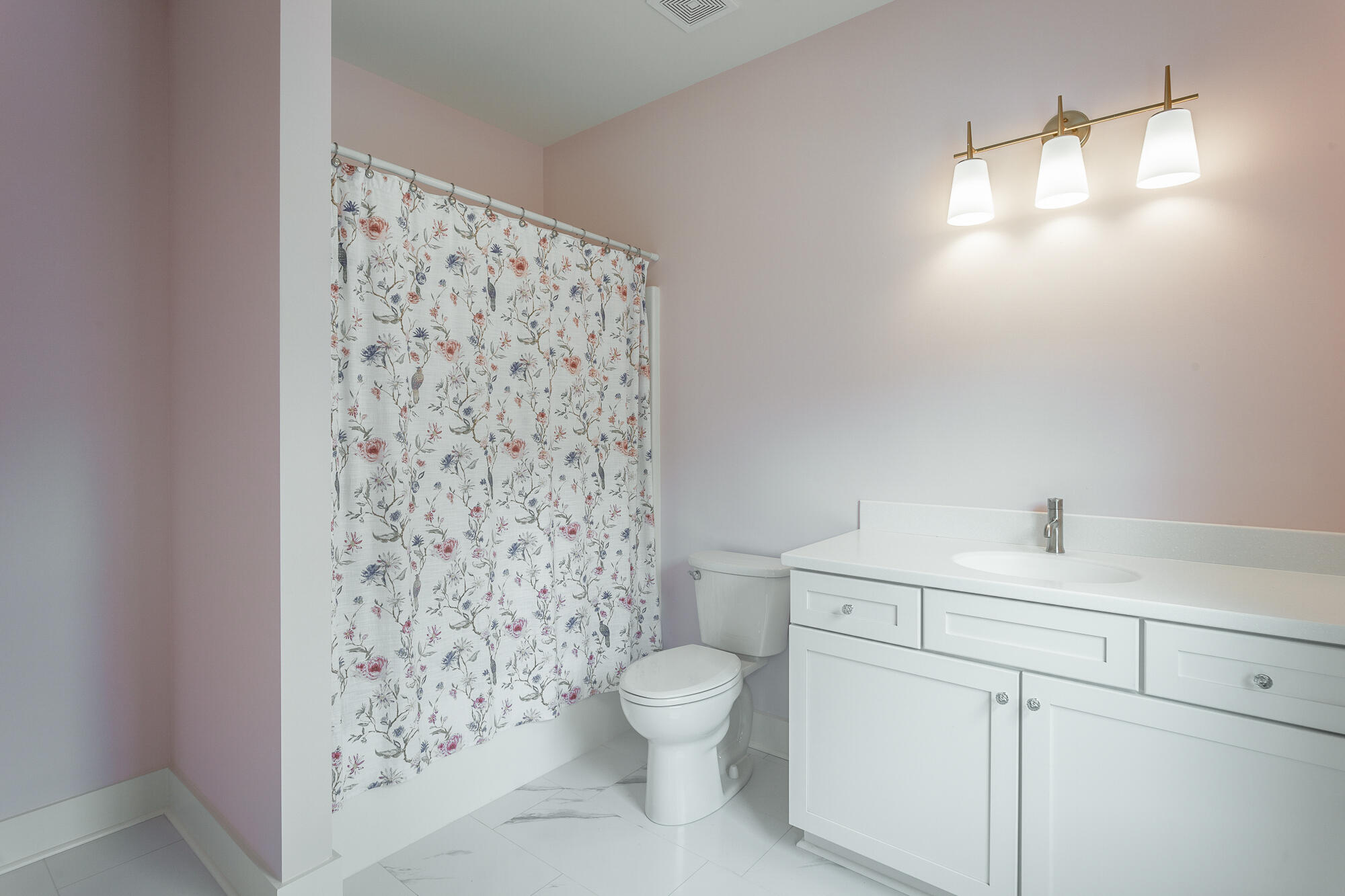 720 Miller Road Signal Mountain, TN 37377 - Photo 26 of 118 Full Bathroom