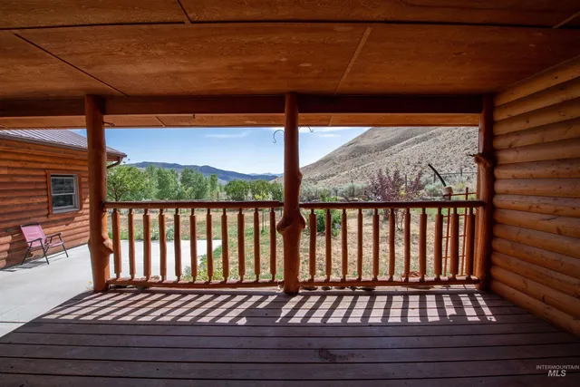 $1,800,000 | 9885 Challis Creek Road, Challis, ID 83226