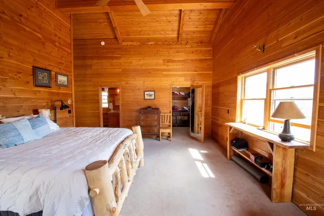 $1,800,000 | 9885 Challis Creek Road, Challis, ID 83226