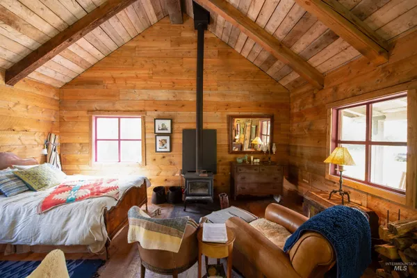 $1,800,000 | 9885 Challis Creek Road, Challis, ID 83226