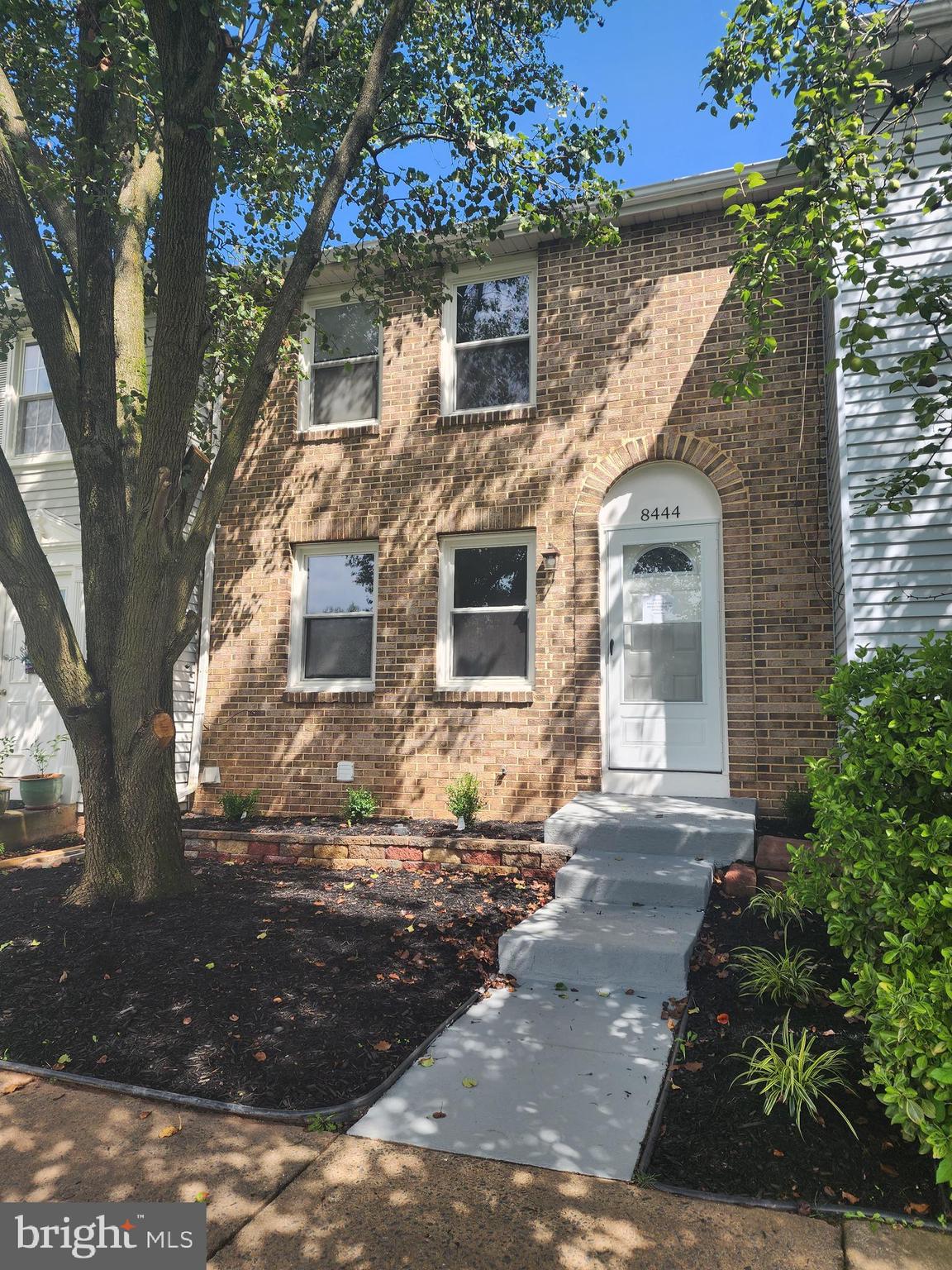 8444 Stonewall Road Manassas, VA 20110 - Photo 3 of 65 Gallery Image 3