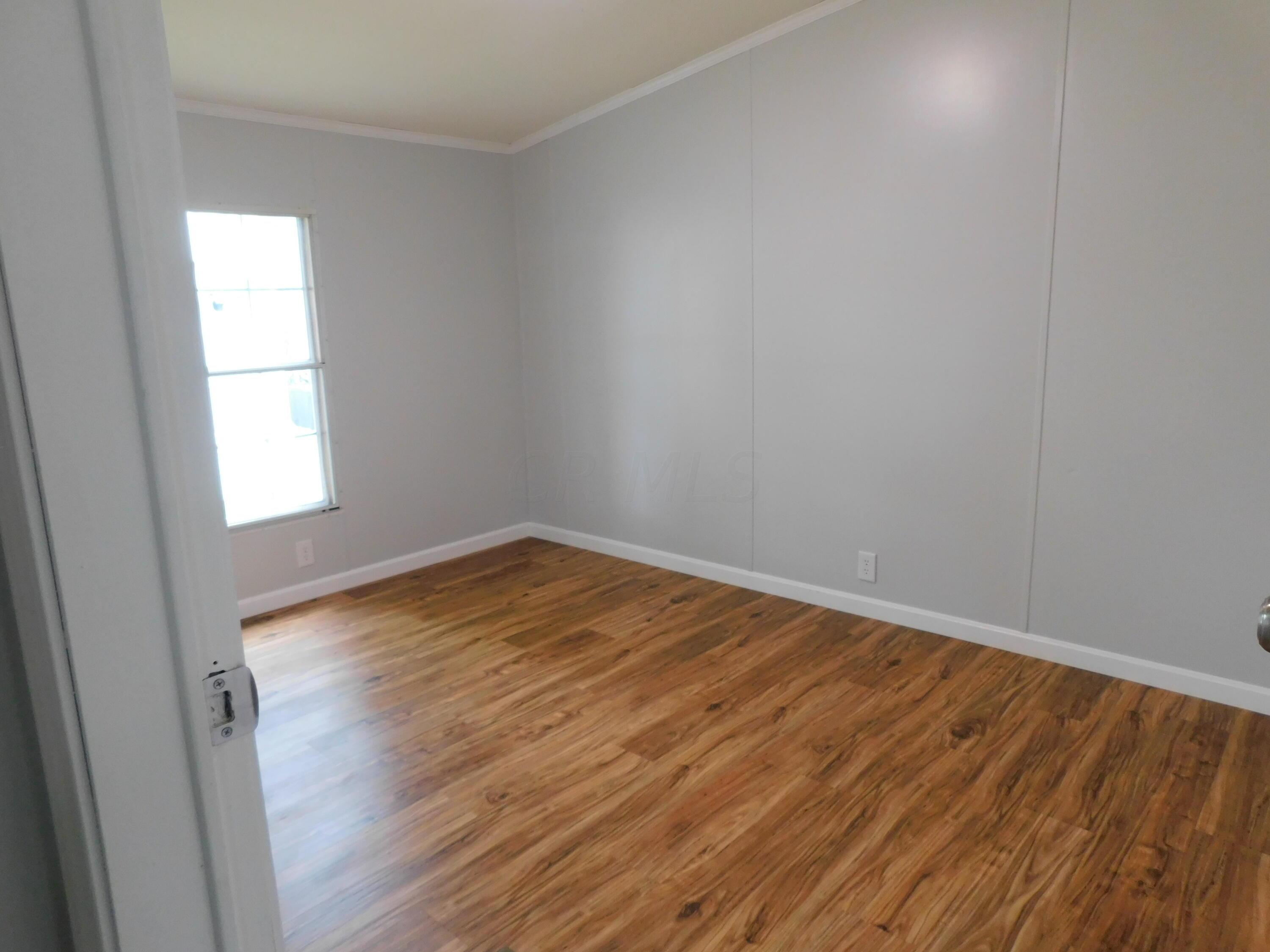 4711 Walnut Road, Unit LOT H8 Buckeye Lake, OH 43008 - Photo 23 of 42 Bedroom #3 featuring a large walk in closet