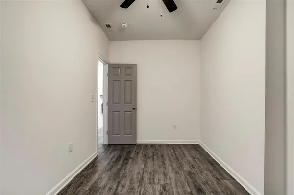 $240,000 | 2421 Chestnut Avenue, Kansas City, MO 64127