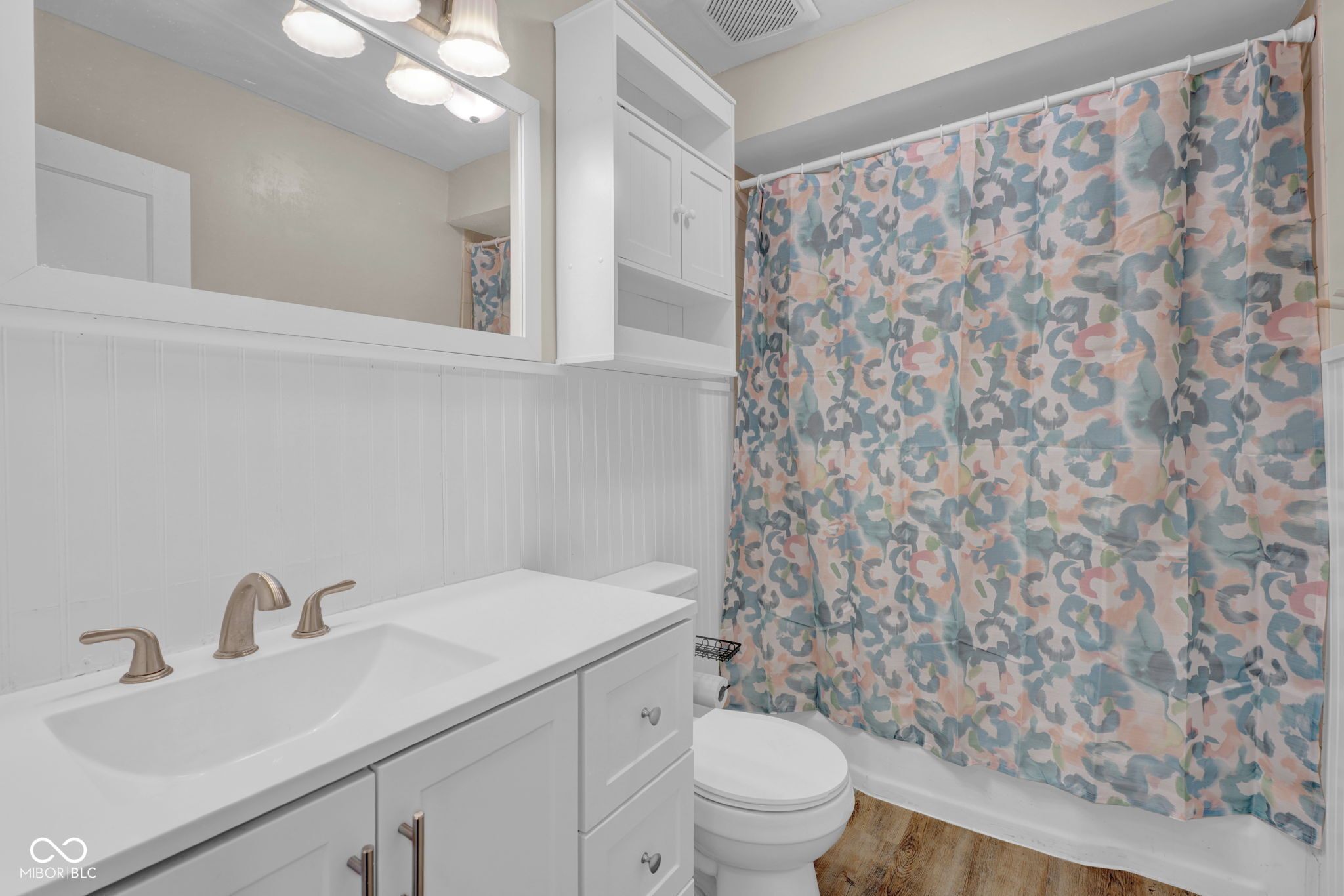 3127 13th Street Columbus, IN 47201 - Photo 10 of 30