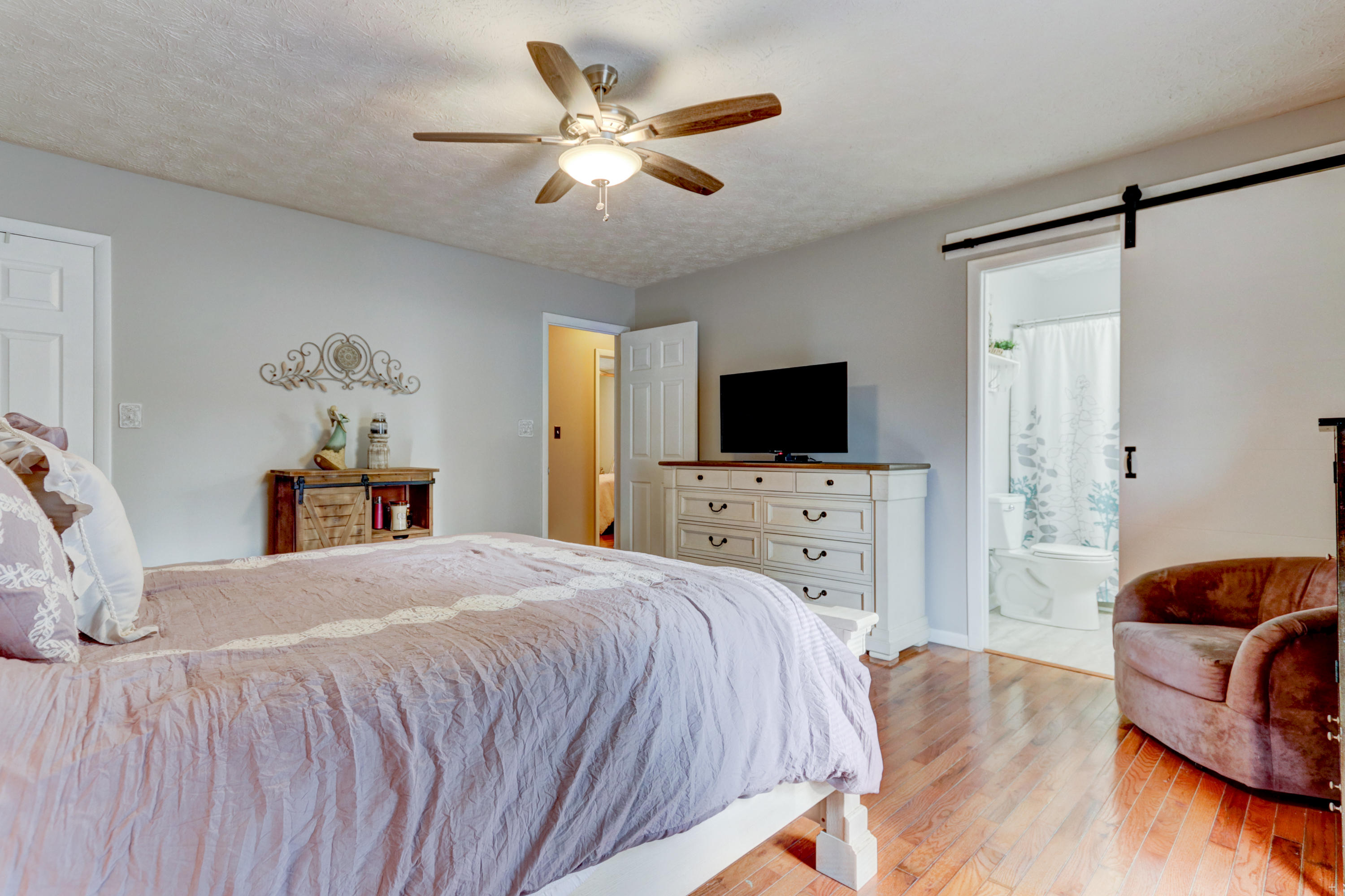 7313 Clarendon Road Powell, TN 37849 - Photo 14 of 26 Positive Perceptions-16