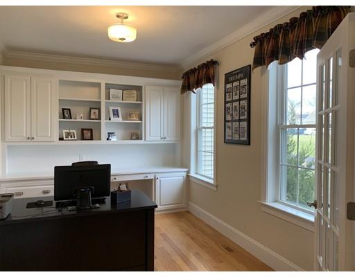 18 Hunters Ridge Way Hopkinton, MA 01748 - Photo 12 of 30 Gallery Image 12