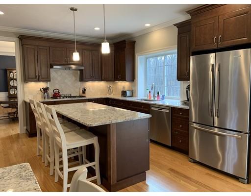 18 Hunters Ridge Way Hopkinton, MA 01748 - Photo 4 of 30 Gallery Image 4