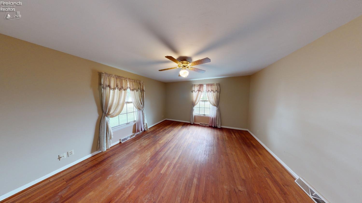 705 Limerick Road Clyde, OH 43410 - Photo 34 of 41 Gallery Image 34