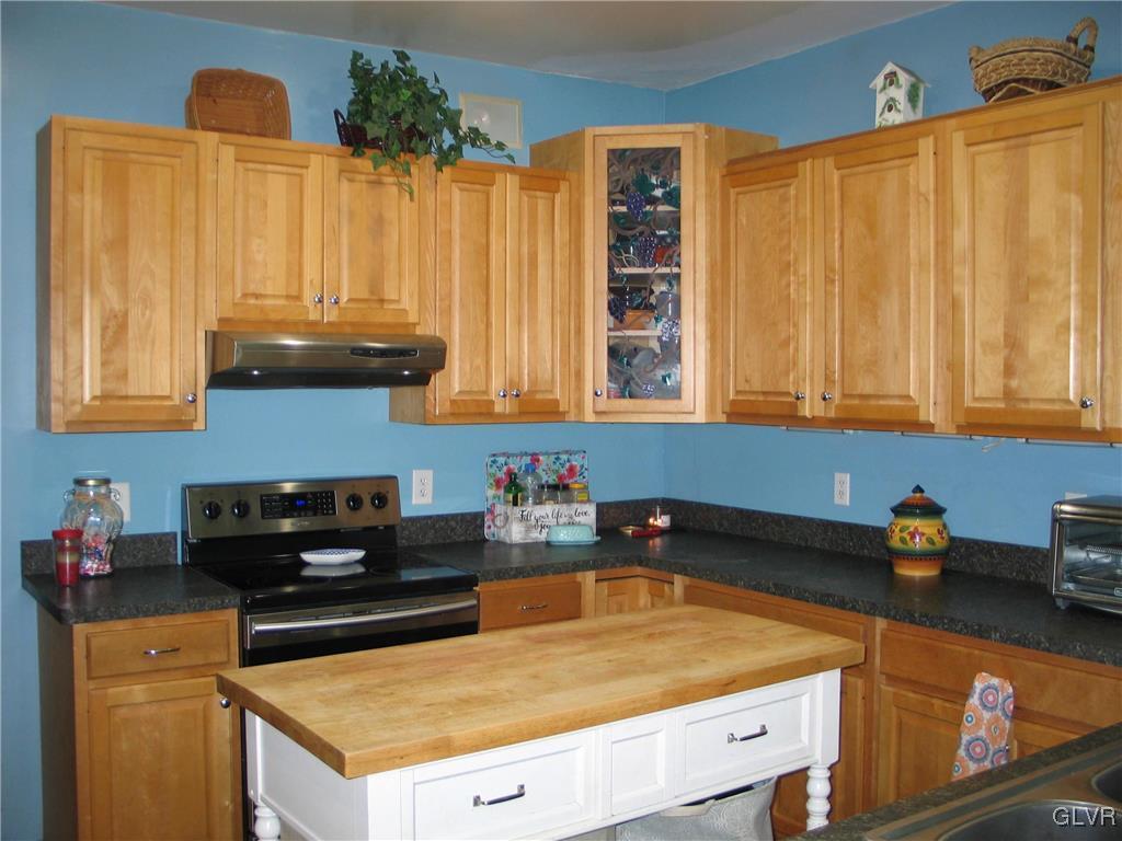 9173 North Loop Road Slatington, PA 18080 - Photo 7 of 31 Gallery Image 7