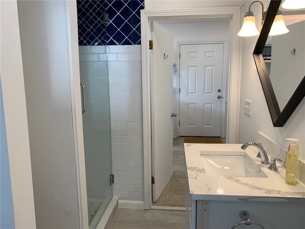 40 East Bowery Street Newport, RI 02840 - Photo 17 of 19