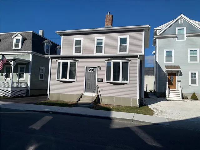 $5,000 | 40 East Bowery Street, Newport, RI 02840