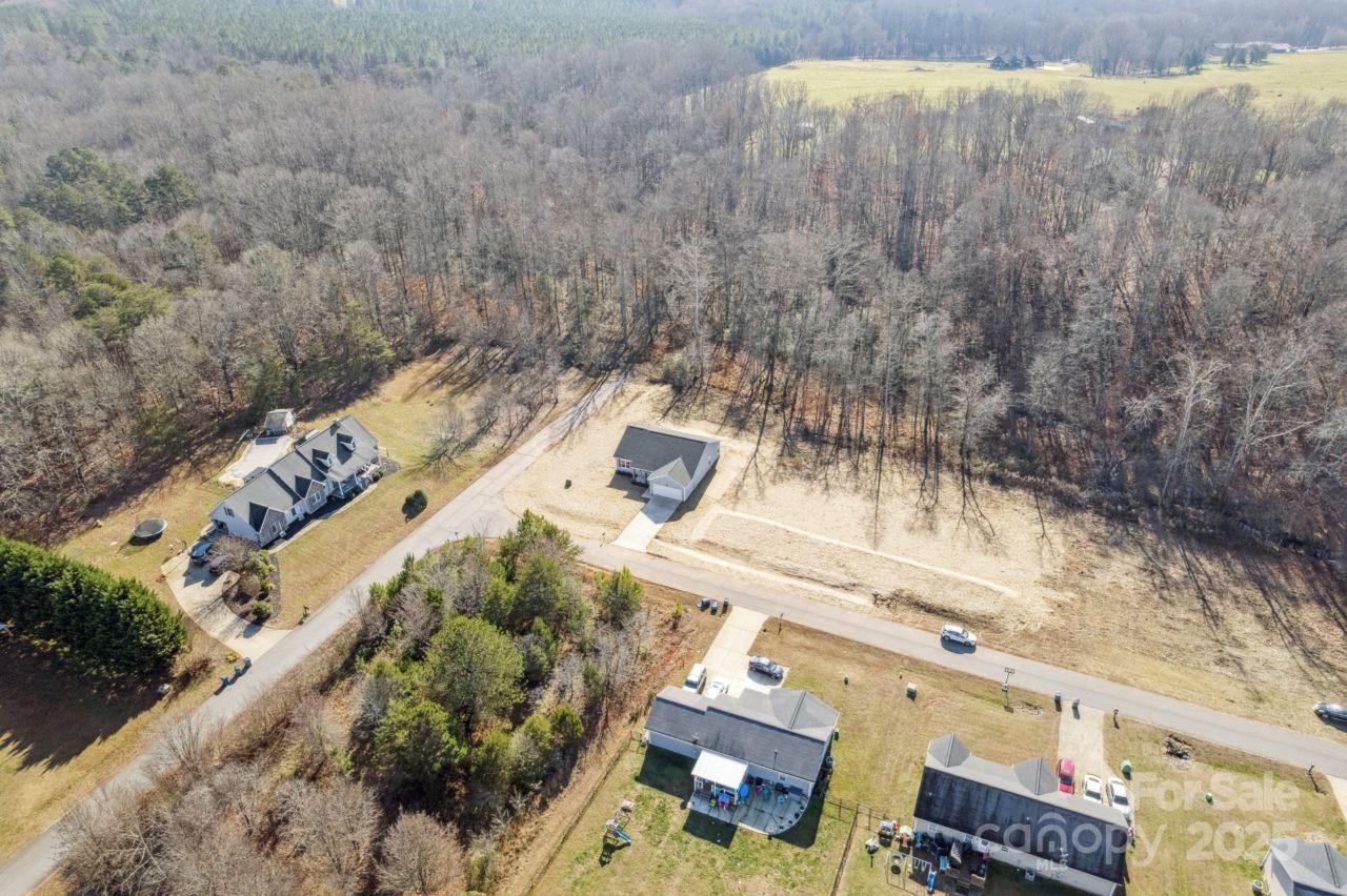 2605 Easter Street Maiden, NC 28650 - Photo 33 of 36 a view of roof with yard