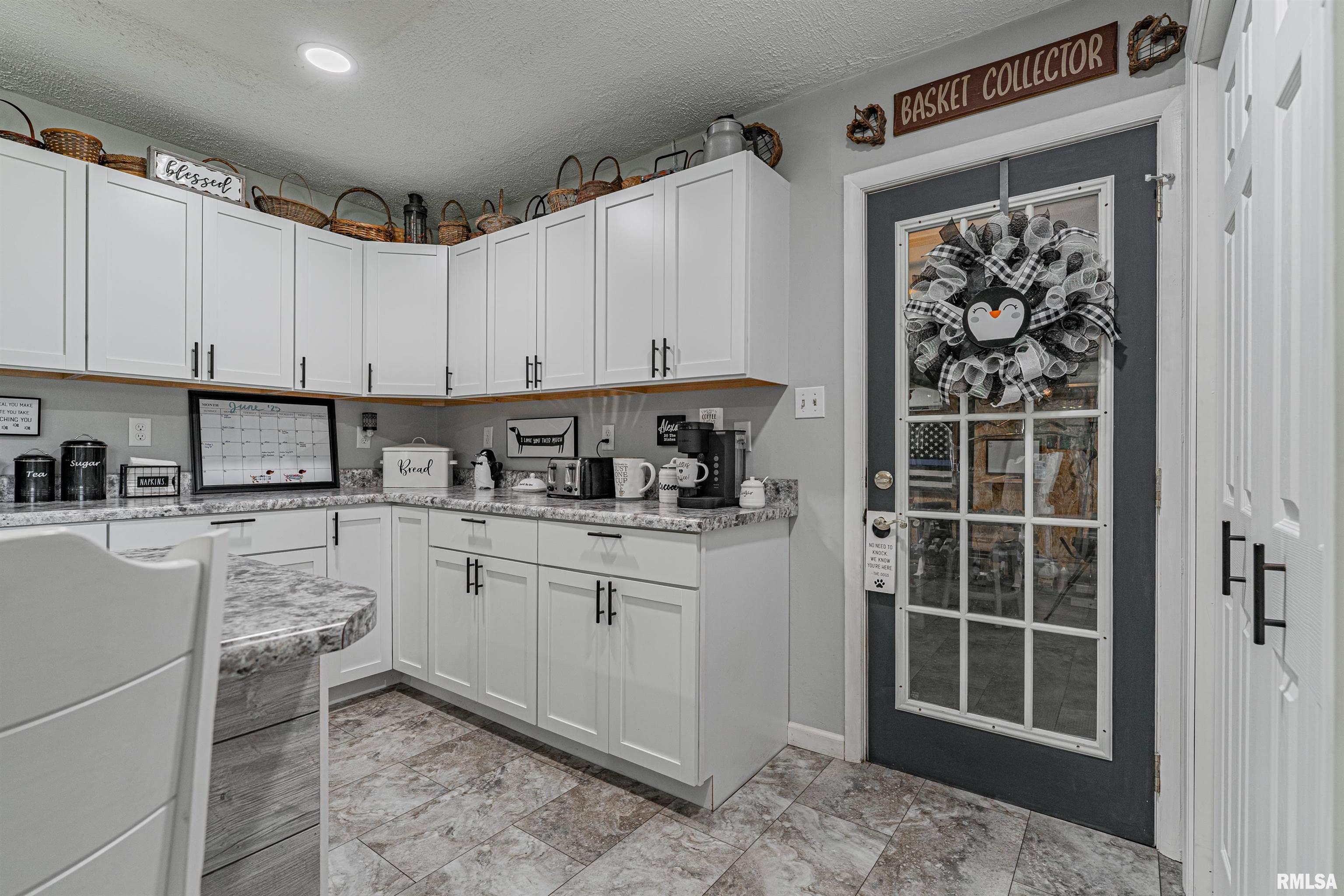 35 Arabian Spur Springfield, IL 62702 - Photo 13 of 43