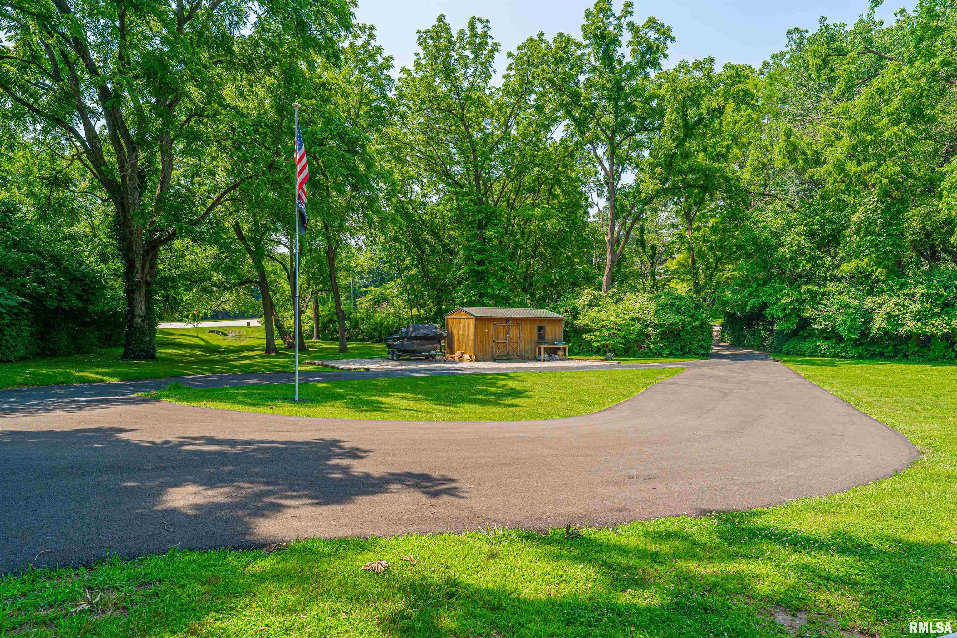 35 Arabian Spur Springfield, IL 62702 - Photo 39 of 43