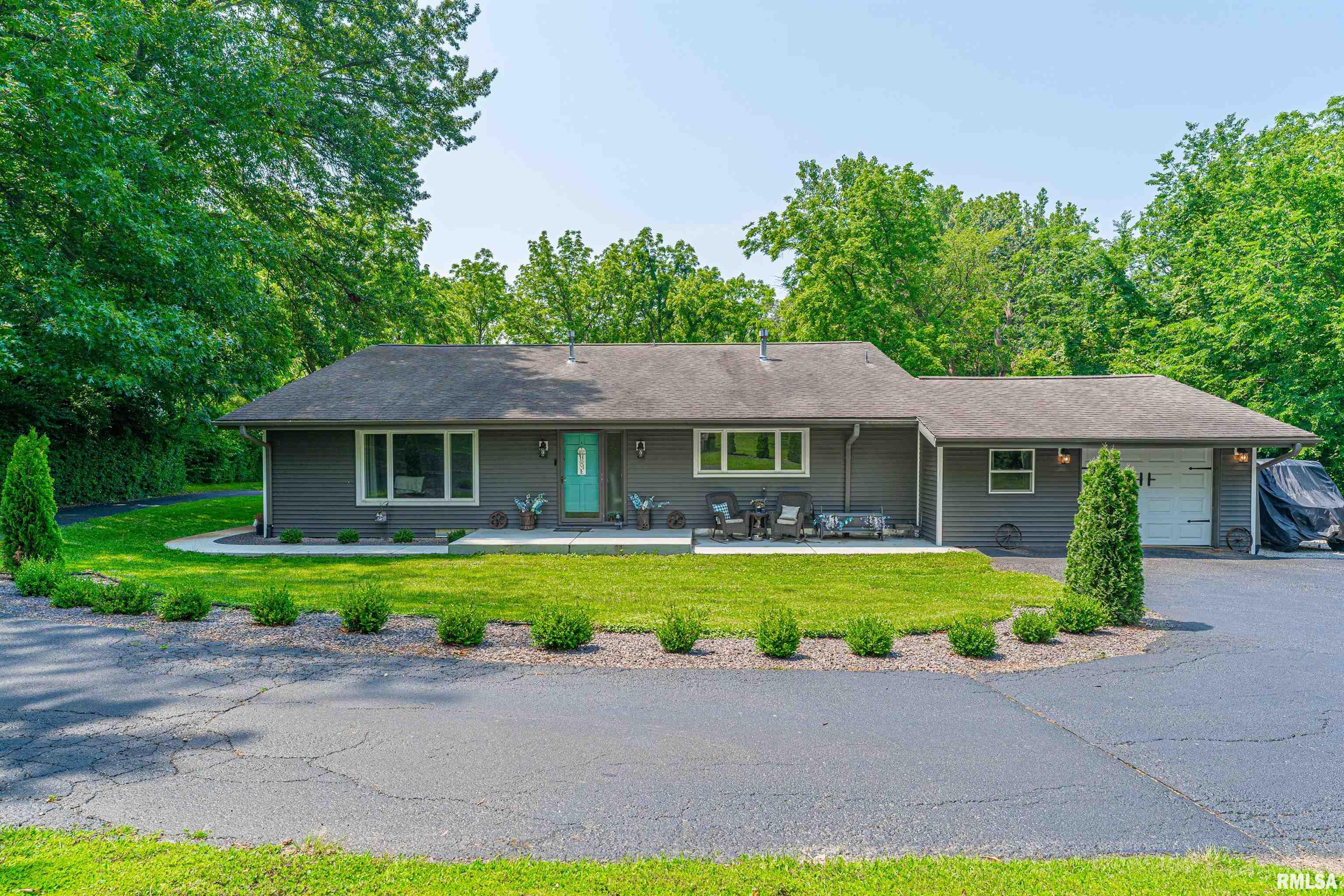 35 Arabian Spur Springfield, IL 62702 - Photo 4 of 43