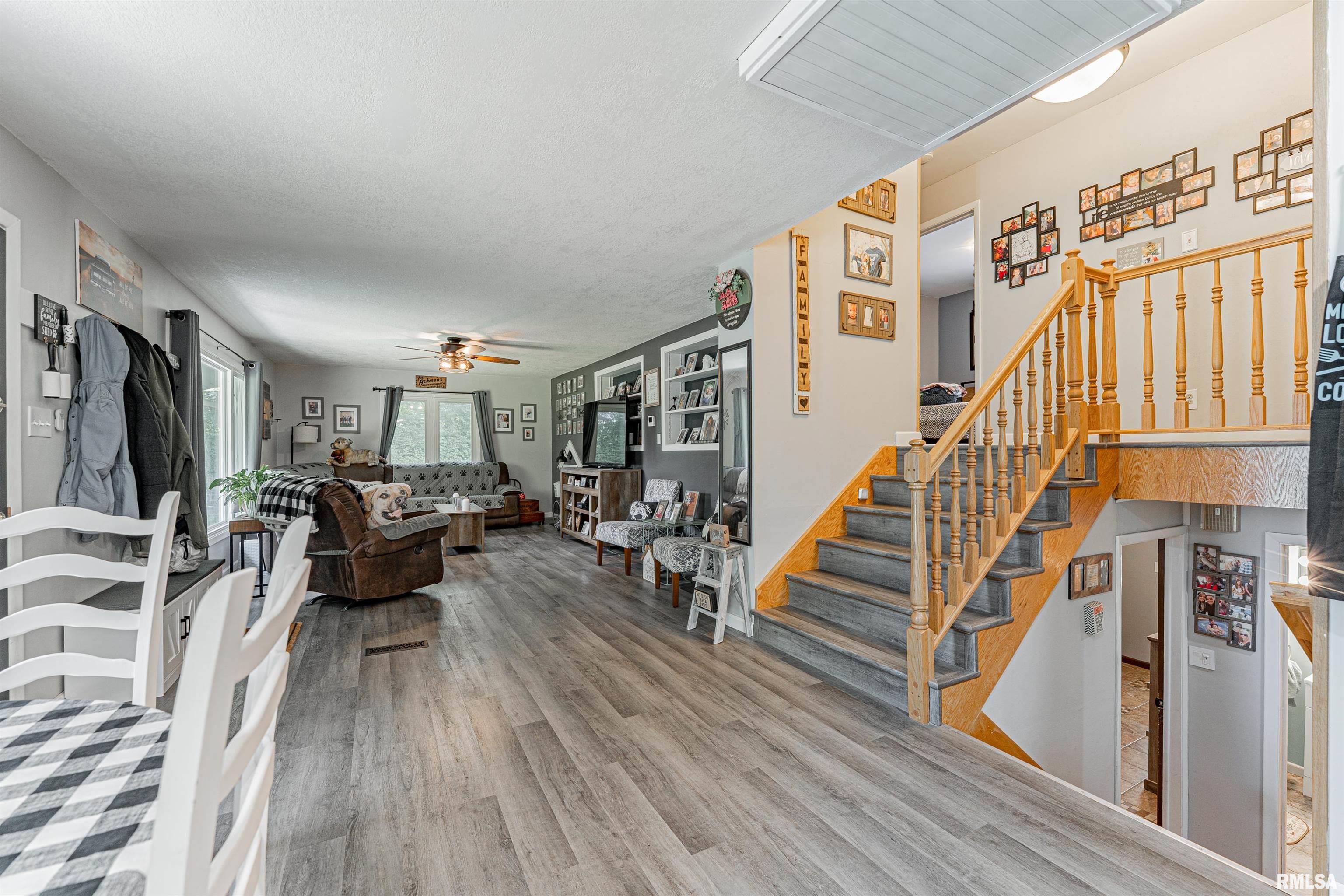 35 Arabian Spur Springfield, IL 62702 - Photo 5 of 43