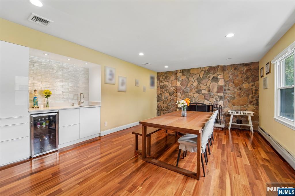 12 Manning Road Paramus, NJ 07652 - Photo 11 of 33 Gallery Image 11