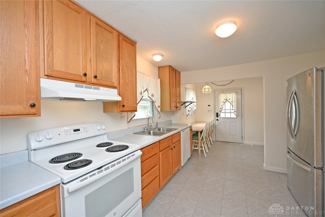 1316 Rochelle Avenue Kettering, OH 45429 - Photo 10 of 33 Gallery Image 10