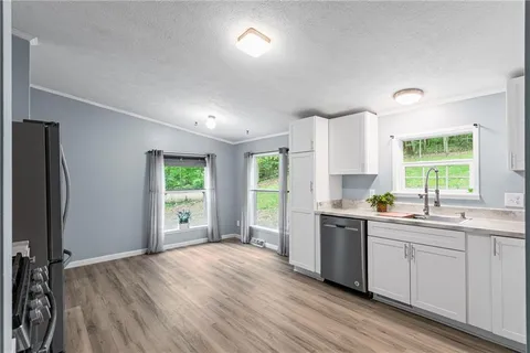 $265,000 | 107 Erbes Lane, Mars, PA 16046