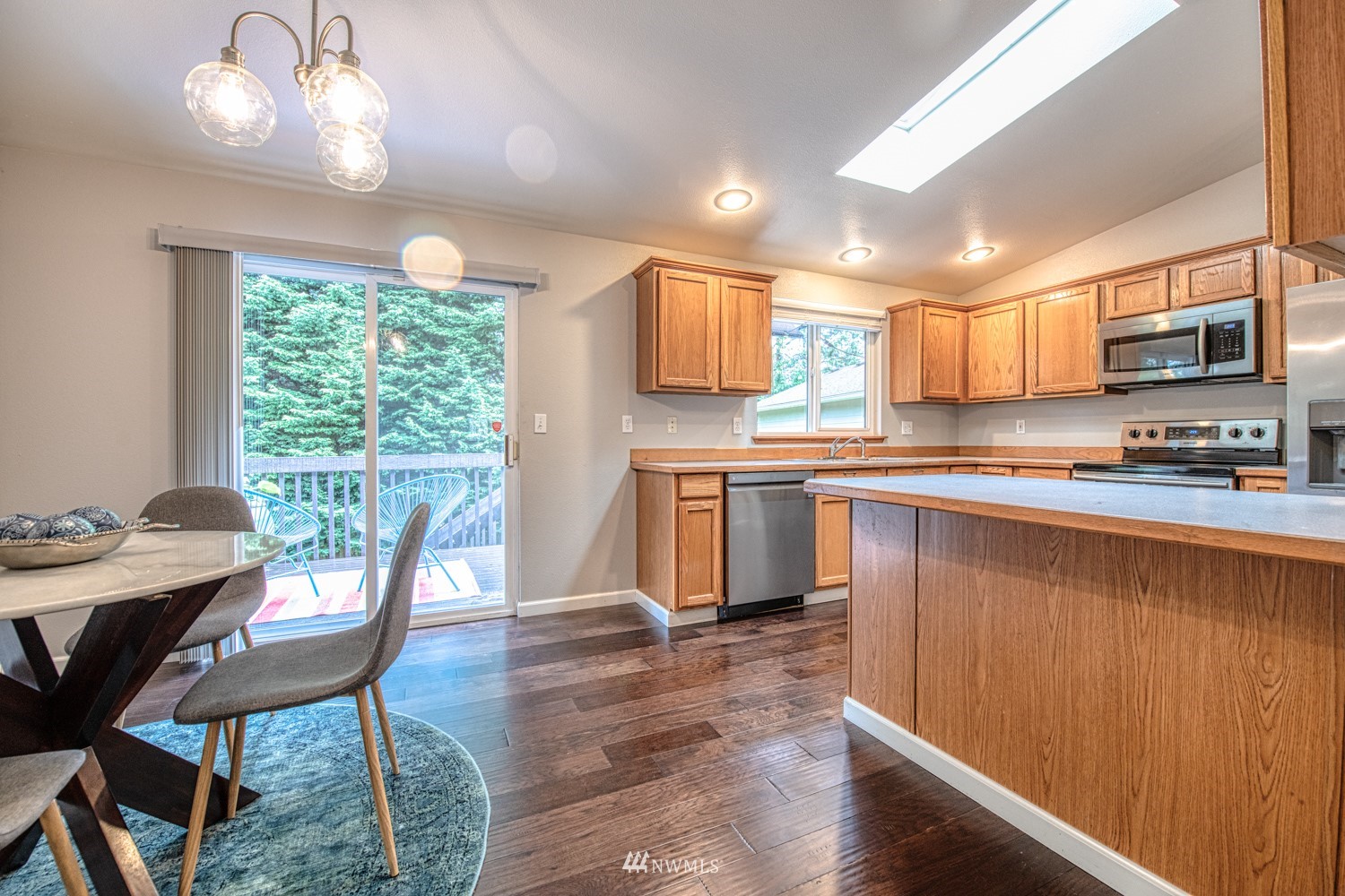 3422 200th Place Southeast Bothell, WA 98012 - Photo 11 of 36
