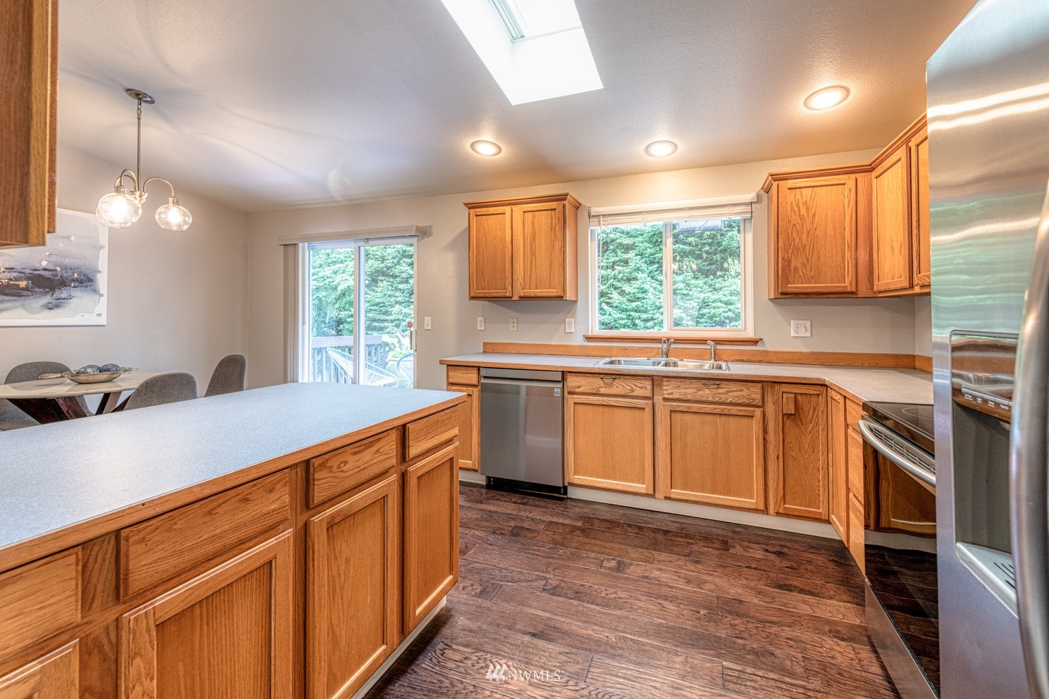 3422 200th Place Southeast Bothell, WA 98012 - Photo 14 of 36