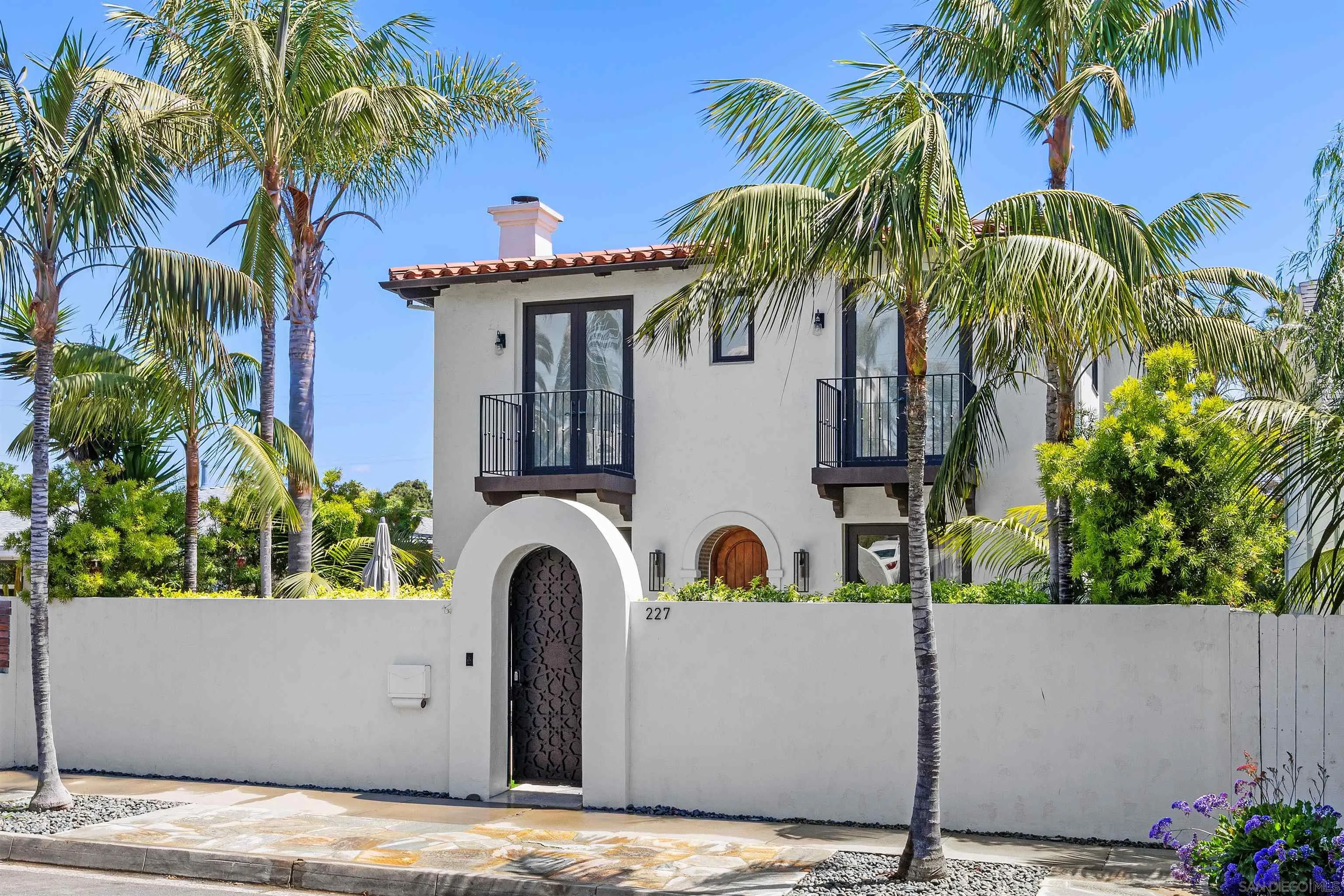 227 Neptune Avenue Encinitas, CA 92024 - Photo 1 of 36