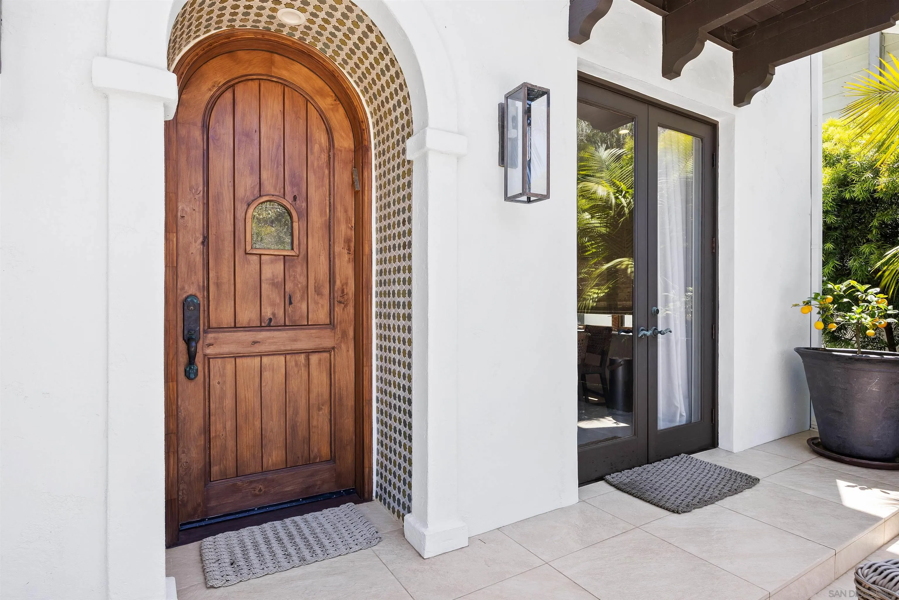 227 Neptune Avenue Encinitas, CA 92024 - Photo 4 of 36