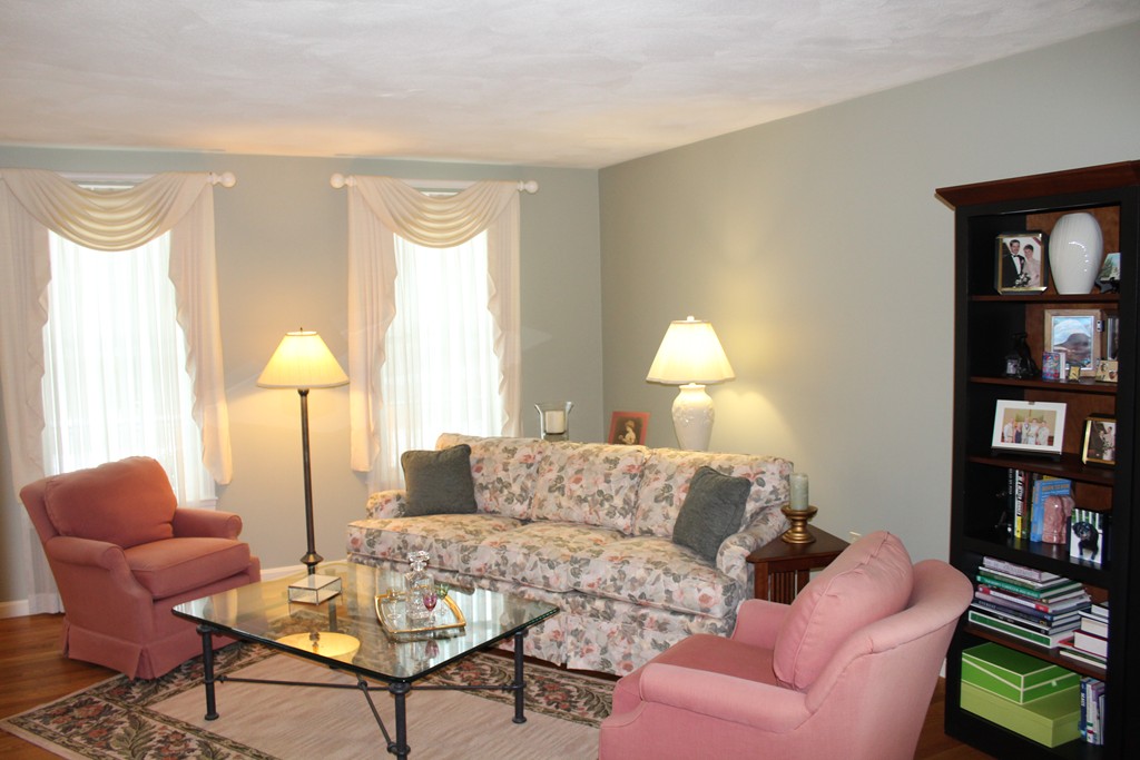 66 Jefferson Road Franklin, MA 02038 - Photo 11 of 30 Gallery Image 11