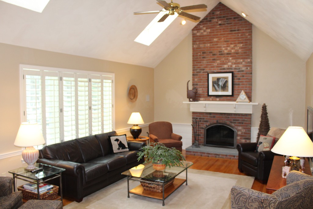 66 Jefferson Road Franklin, MA 02038 - Photo 14 of 30 Gallery Image 14