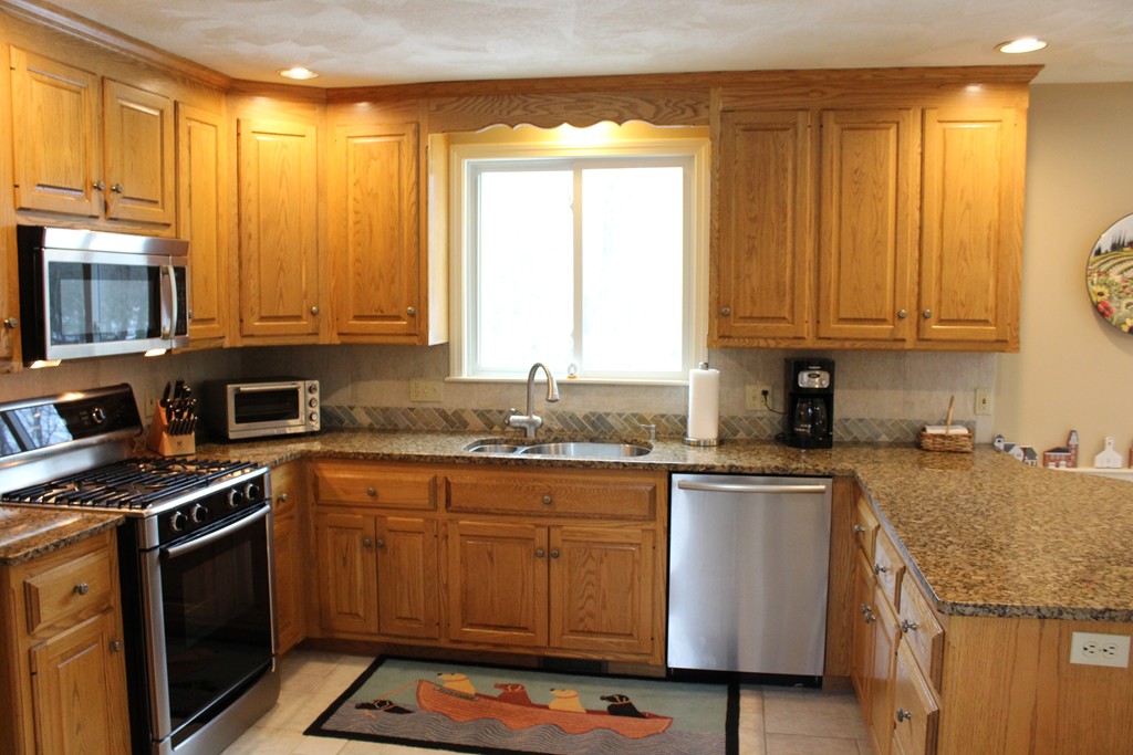 66 Jefferson Road Franklin, MA 02038 - Photo 17 of 30 Gallery Image 17