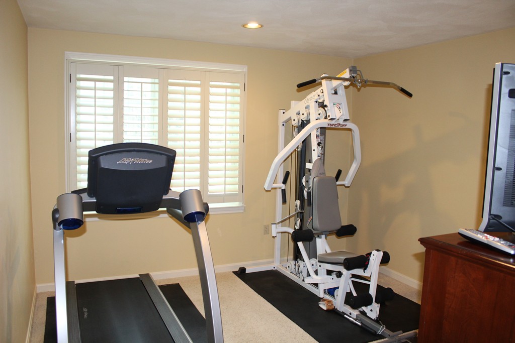 66 Jefferson Road Franklin, MA 02038 - Photo 29 of 30 Gallery Image 29