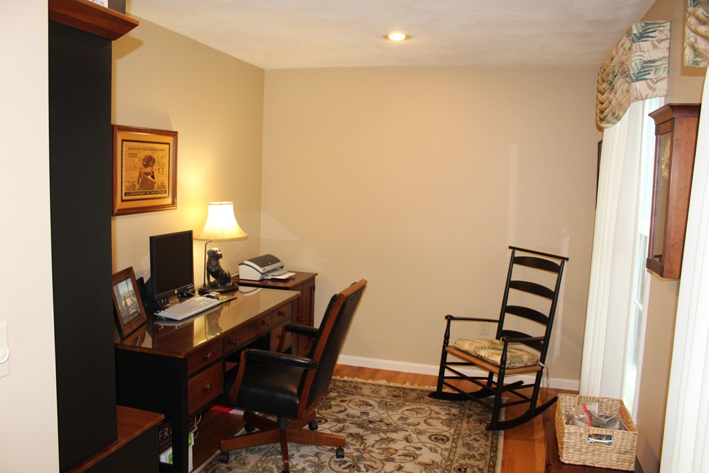 66 Jefferson Road Franklin, MA 02038 - Photo 10 of 30 Gallery Image 10