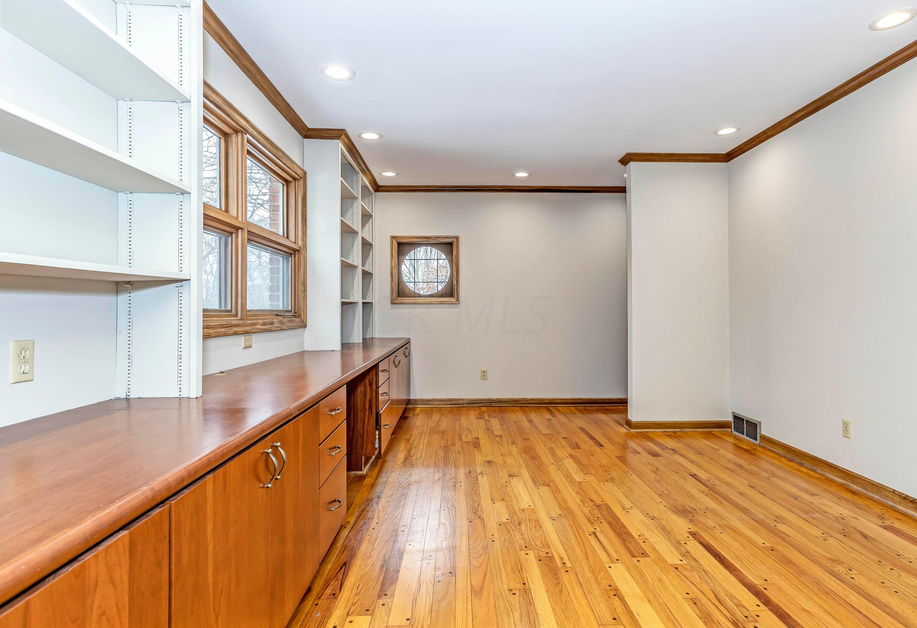 1950 Carriage Road Powell, OH 43065 - Photo 14 of 66 Gallery Image 14