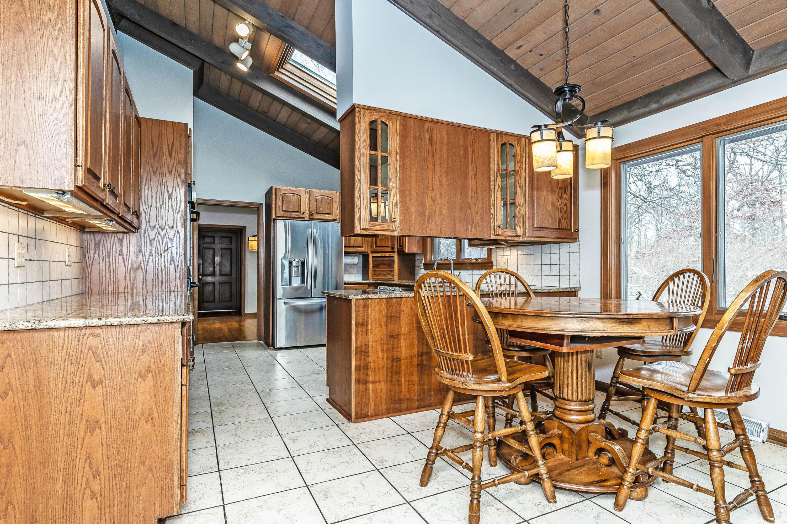 1950 Carriage Road Powell, OH 43065 - Photo 25 of 66 Gallery Image 25