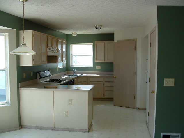 3034 Remington Ridge Road Columbus, OH 43232 - Photo 3 of 5 Gallery Image 3