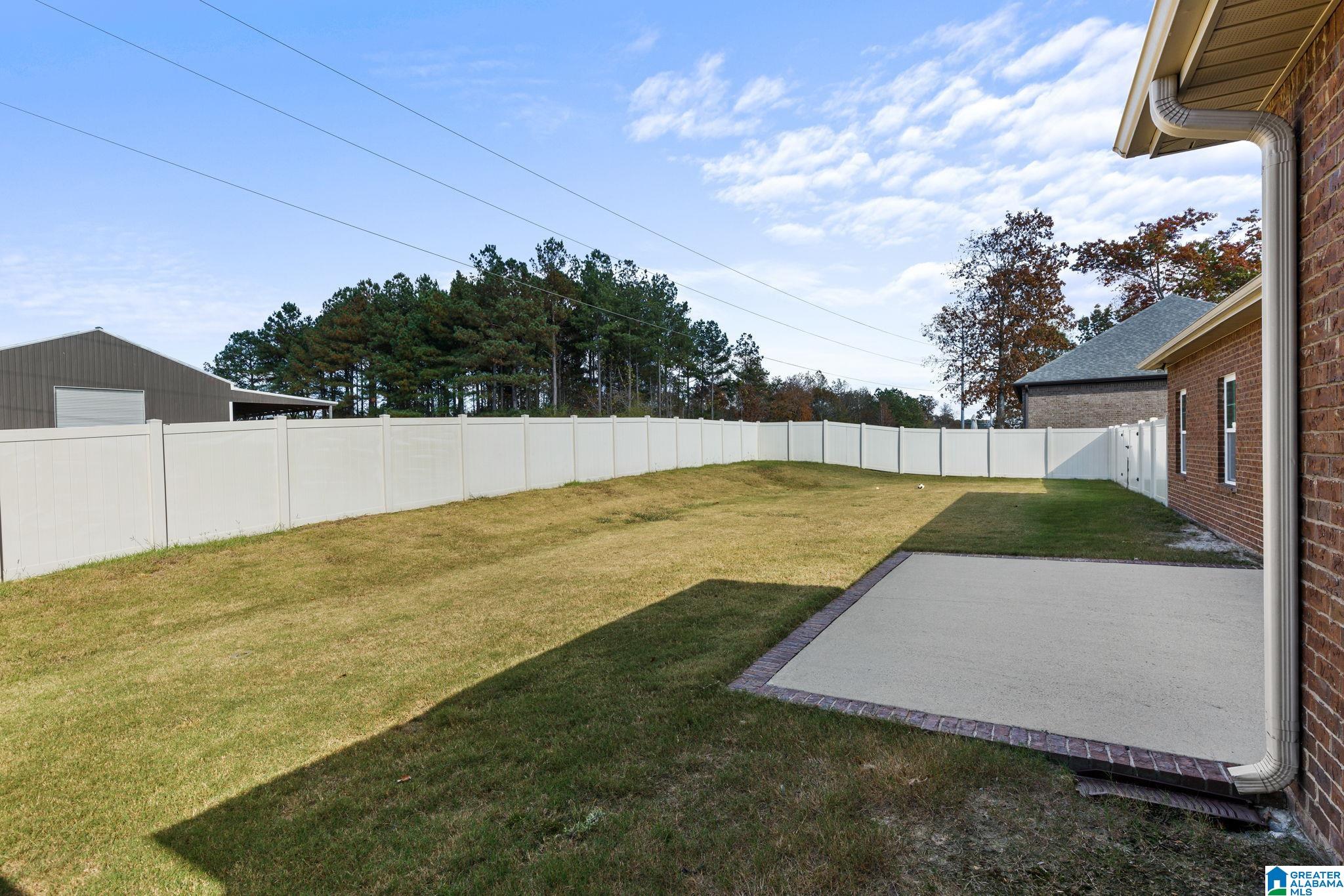 1619 Hartwig Lane Southwest Cullman, AL 35055 - Photo 4 of 33