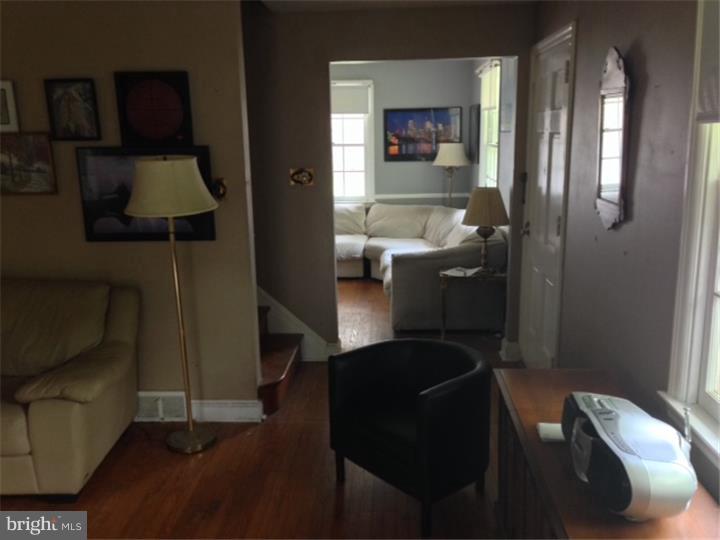 303 East Country Club Lane Wallingford, PA 19086 - Photo 4 of 22