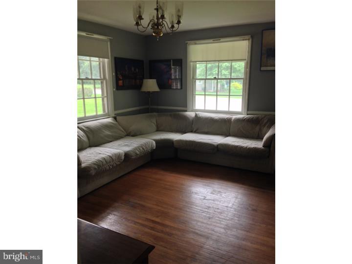 303 East Country Club Lane Wallingford, PA 19086 - Photo 5 of 22 Dining Room