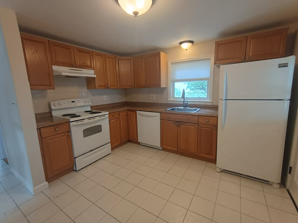 459 Appleton Street, Unit H Arlington, MA 02476 - Photo 1 of 12 Gallery Image 1