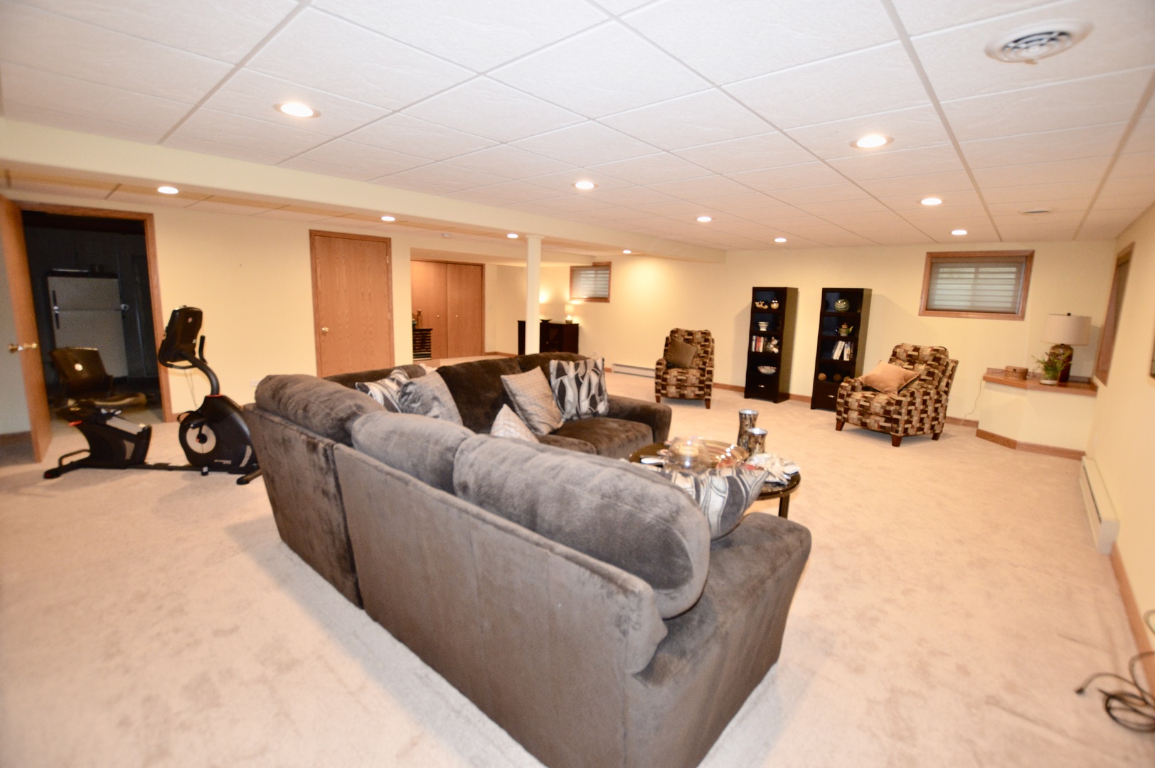 5708 Fieldstone Trail McHenry, IL 60050 - Photo 2 of 25