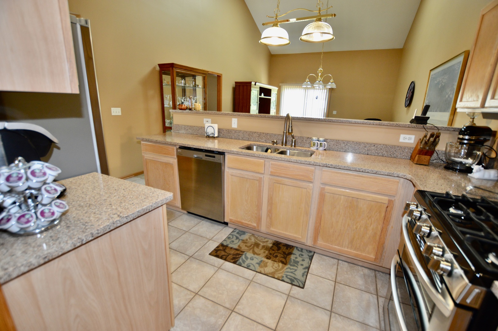 5708 Fieldstone Trail McHenry, IL 60050 - Photo 6 of 25