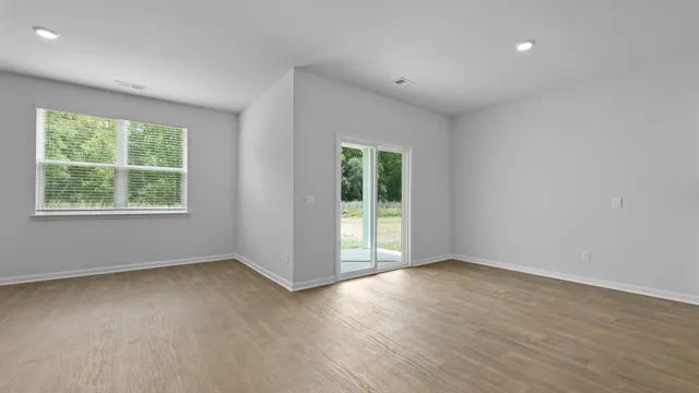 $295,900 | 1063 Birdie Court, Manning, SC 29102