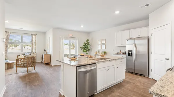 $289,900 | 1063 Birdie Court, Manning, SC 29102