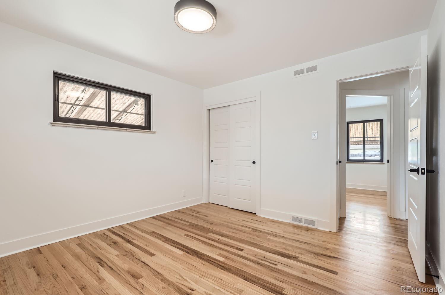 10600 East 25th Avenue Aurora, CO 80010 - Photo 11 of 32